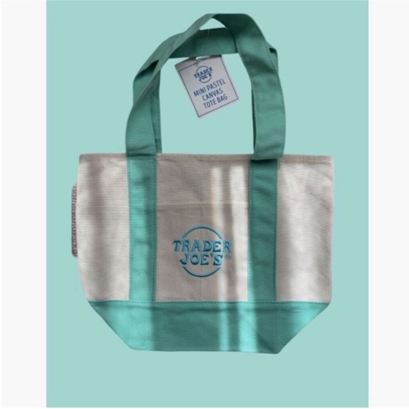 Trader Joe’s mini canvas tote pastel green NWT - Picture 1 of 1